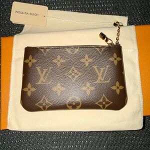 Louis Vuitton key pouch s